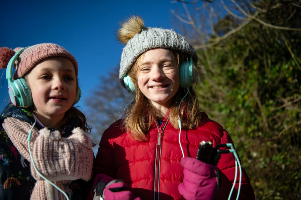 Children recording sounds of nature at Winchester Science Centre