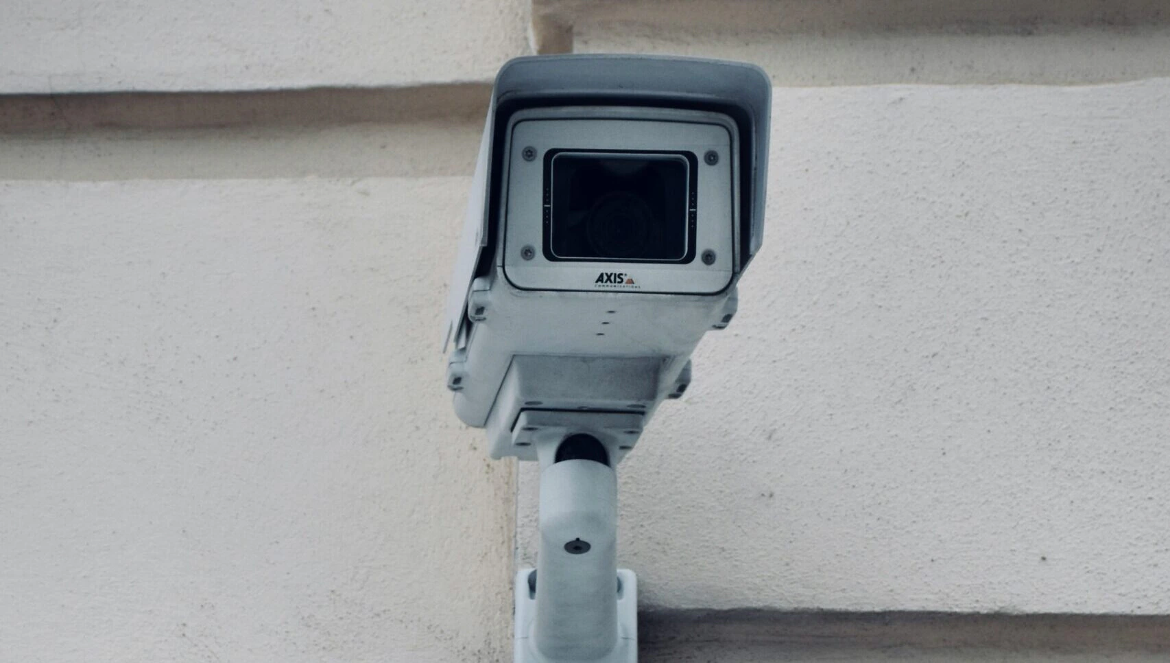 Security cameras point outwards