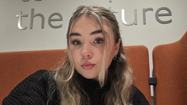 Lily-Rose Hill